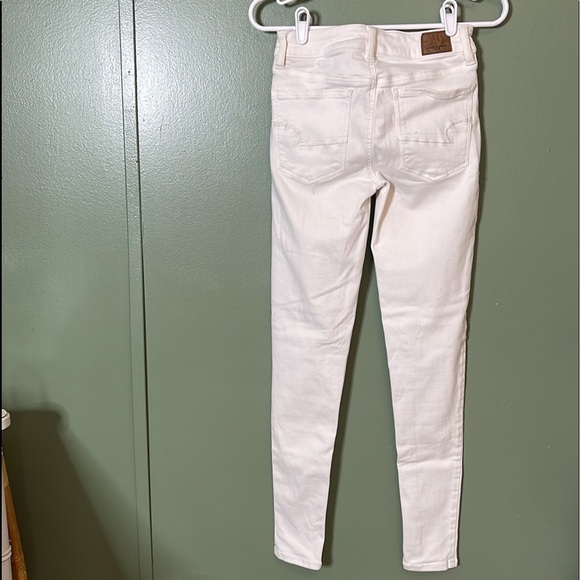 American Eagle NE[X]T Level stretch X white jean size 2 Long. - Picture 2 of 10
